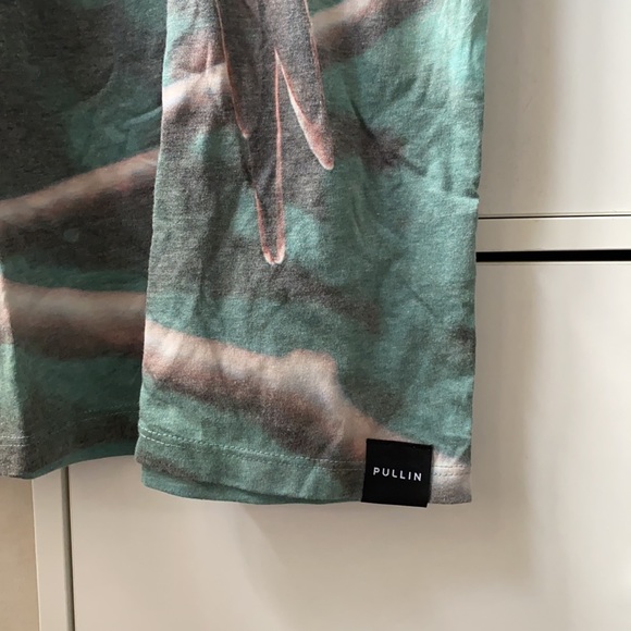 Pullin Tshirt MENS - Picture 2 of 4